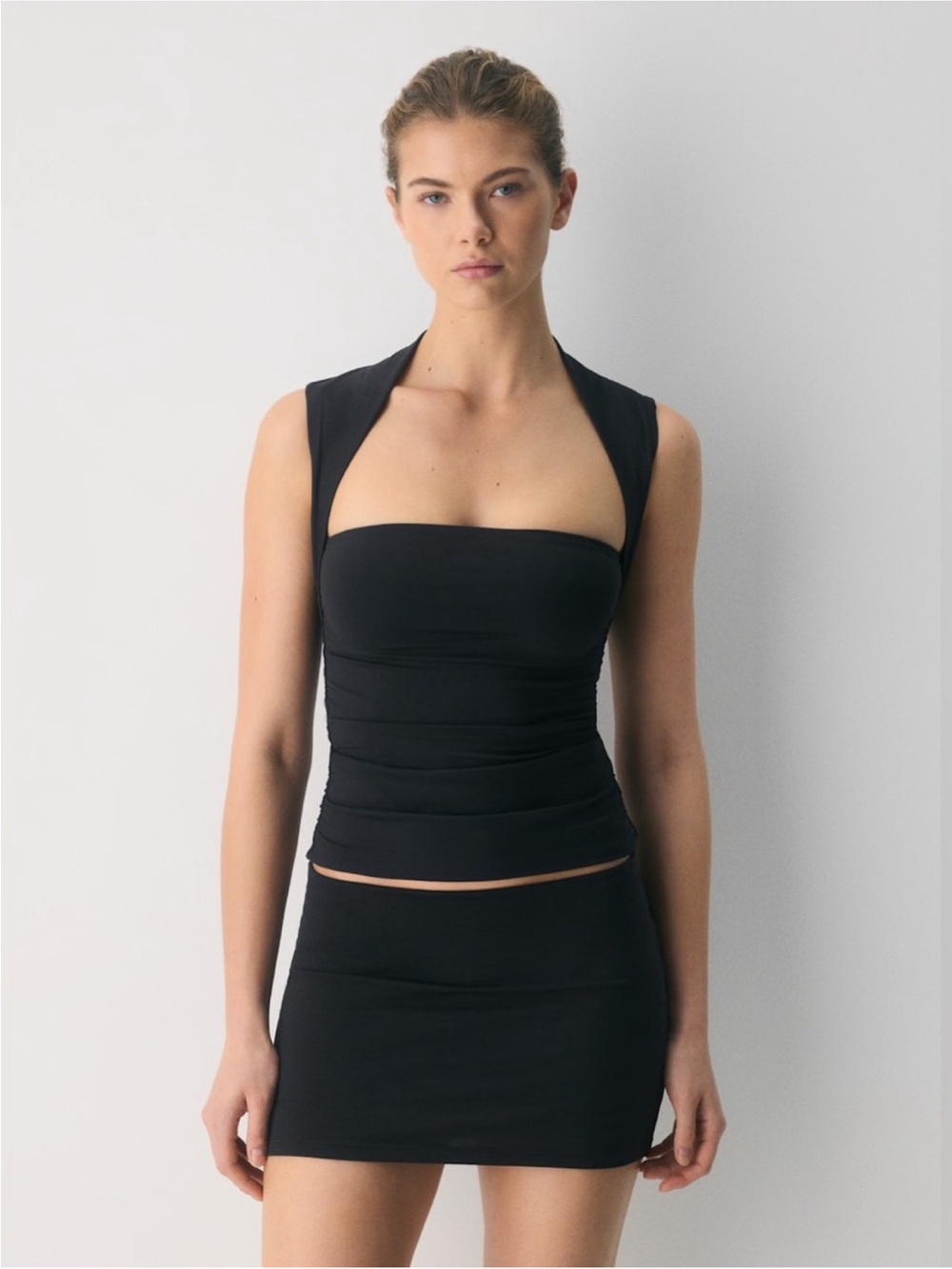 Aritzia black contour top
